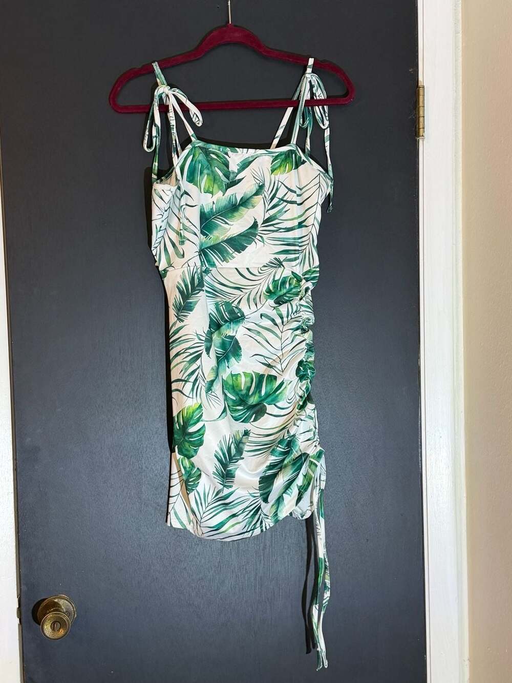 SHEIN Curve Tropical Palm Leaf Print Ruched Mini Dress